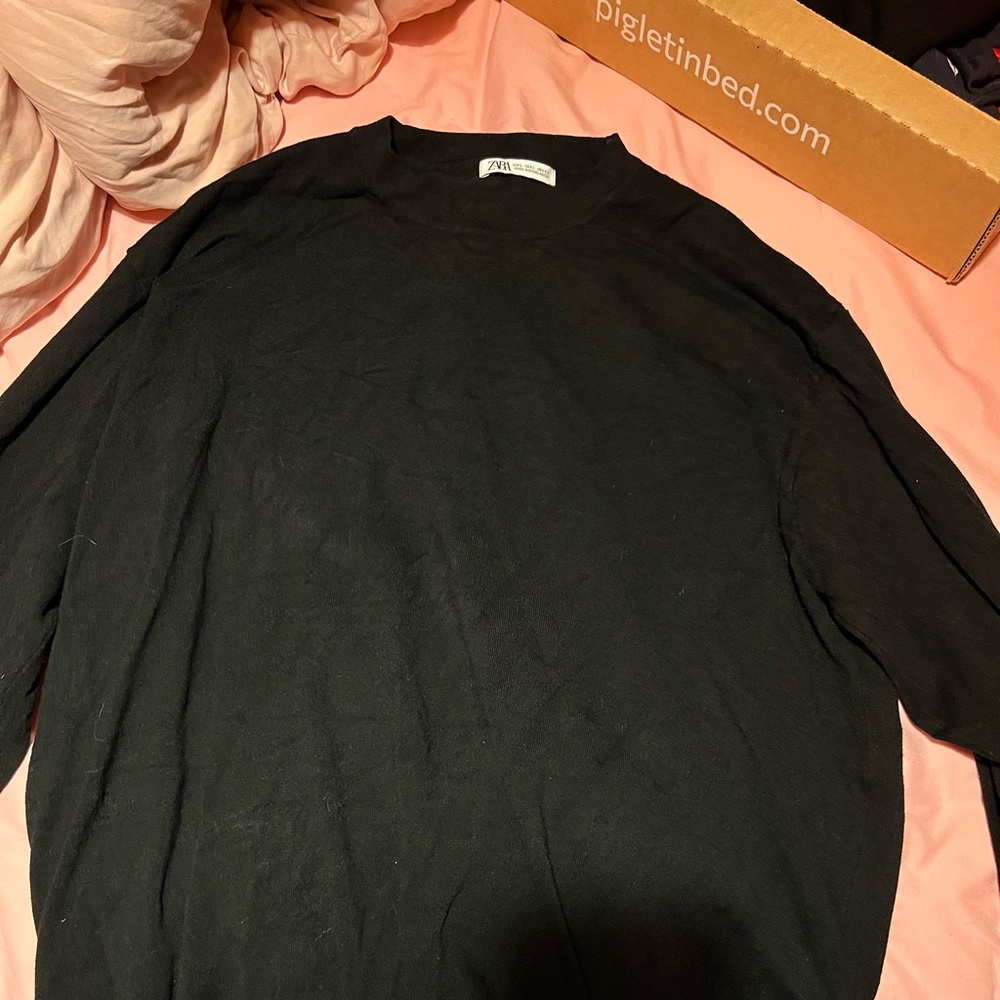 large black zara sweater